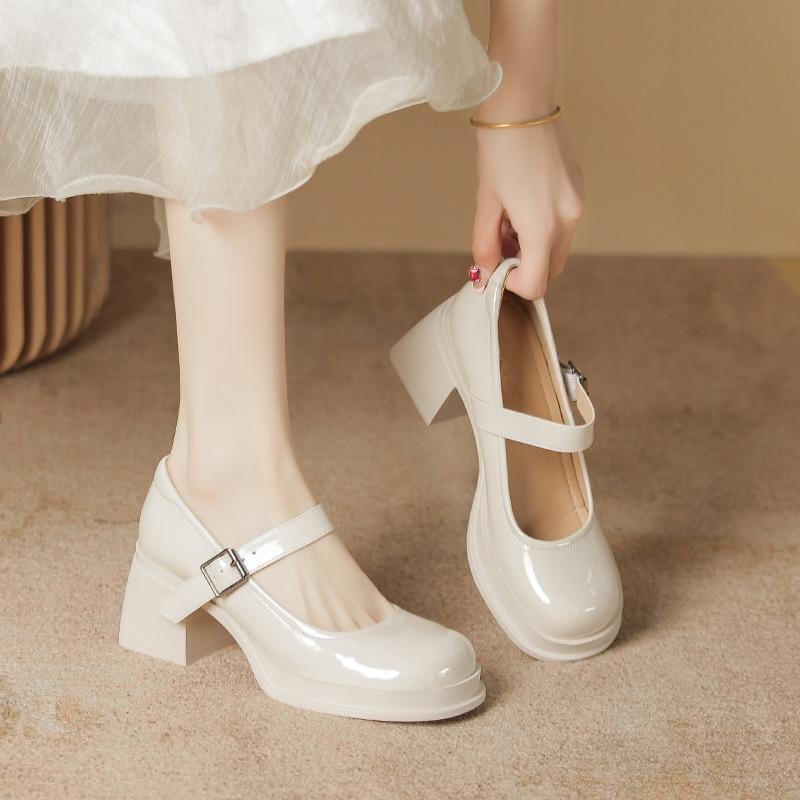 Mary Jane High Heels Spring and Autumn One-word Buckle Belt Square Head Patent Leather Temperament Thick Heel Single Shoes Are Not Tired