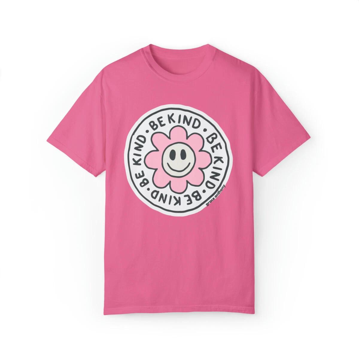 Be Kind Smile More T-Shirt, Oversize Comfort Shirt, Retro Smiley Face T-Shirt L