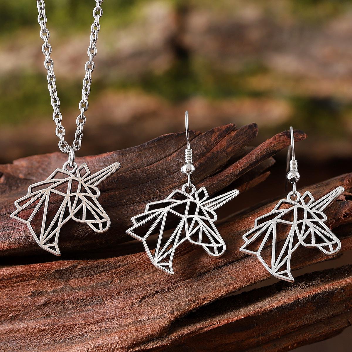

Western Story Unicorn Pendant Jewelry Set: Minimalist Cartoon Earrings & Necklace