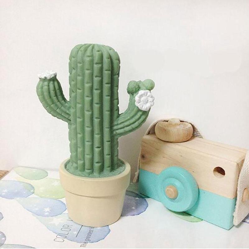 Decorative Party LED Bedroom Cartoon Cactus Table Night Light