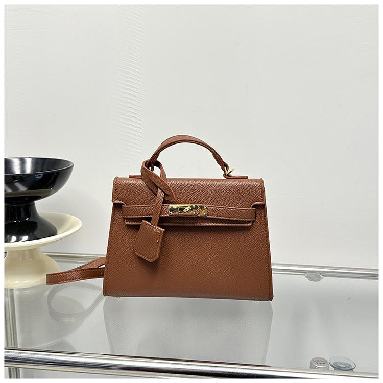 Large Capacity Lychee Pattern Kelly Bag - Versatile Fashion Handbag with Lock Buckle