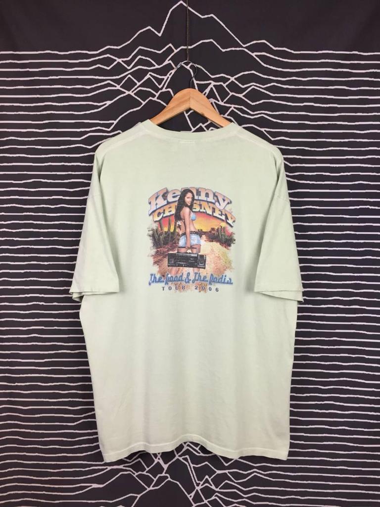 Vtg 2000s Kenny Chesney The Road & The Radio Tour Tee Size XL