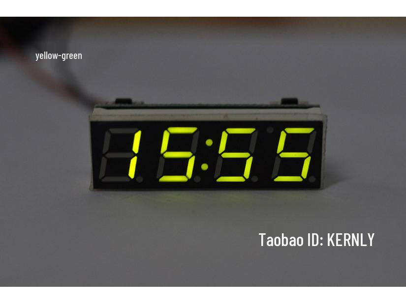 LED digitální hodiny do auta s ukazatelem teploty