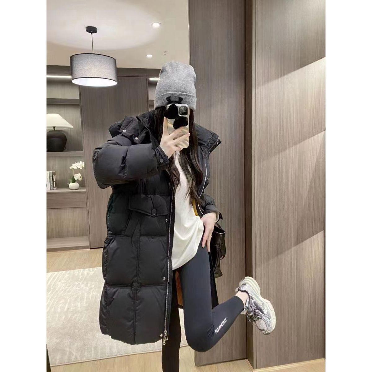 

Женское зимнее пальто 2025 года в корейском стиле, утолщенное, средней длины, на белом утином пуху, с капюшоном S 40-60kg чёрный