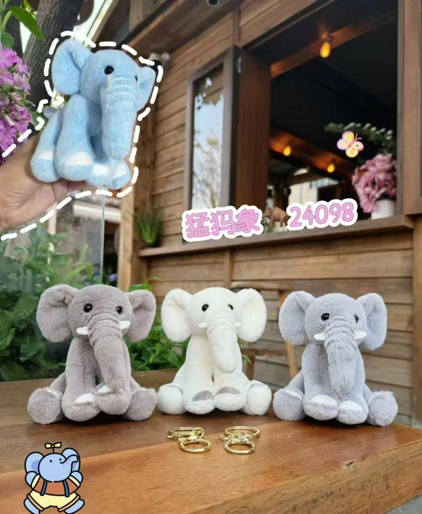 Dog Plush Pendant Creative Big Eyes Dog Schoolbag Toy Pendant Bag Doll Pendant