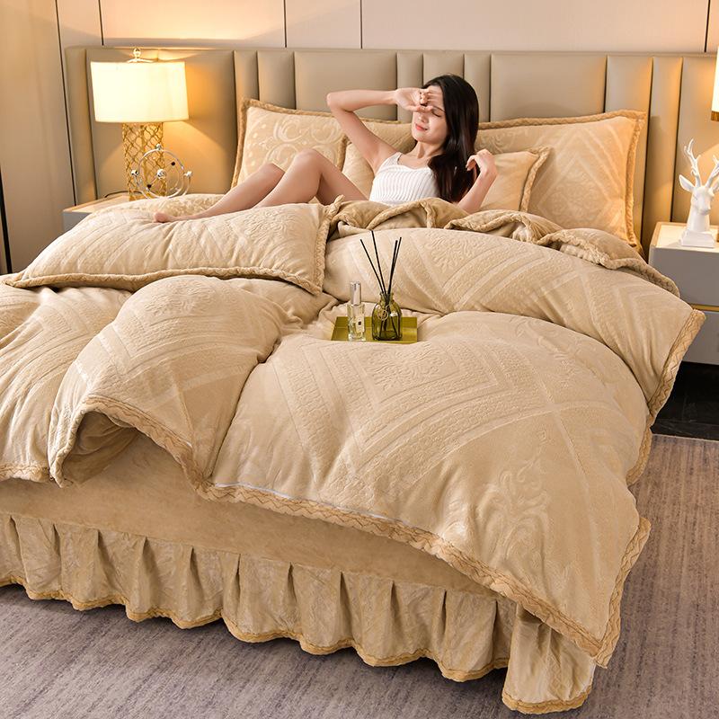 Class A Maternal And Infant Grade High-Gram Carved Fleece Milk Fleece Bed Skirt4-Pcs Set, Winter Double-Sided Fleece Quilt Cover