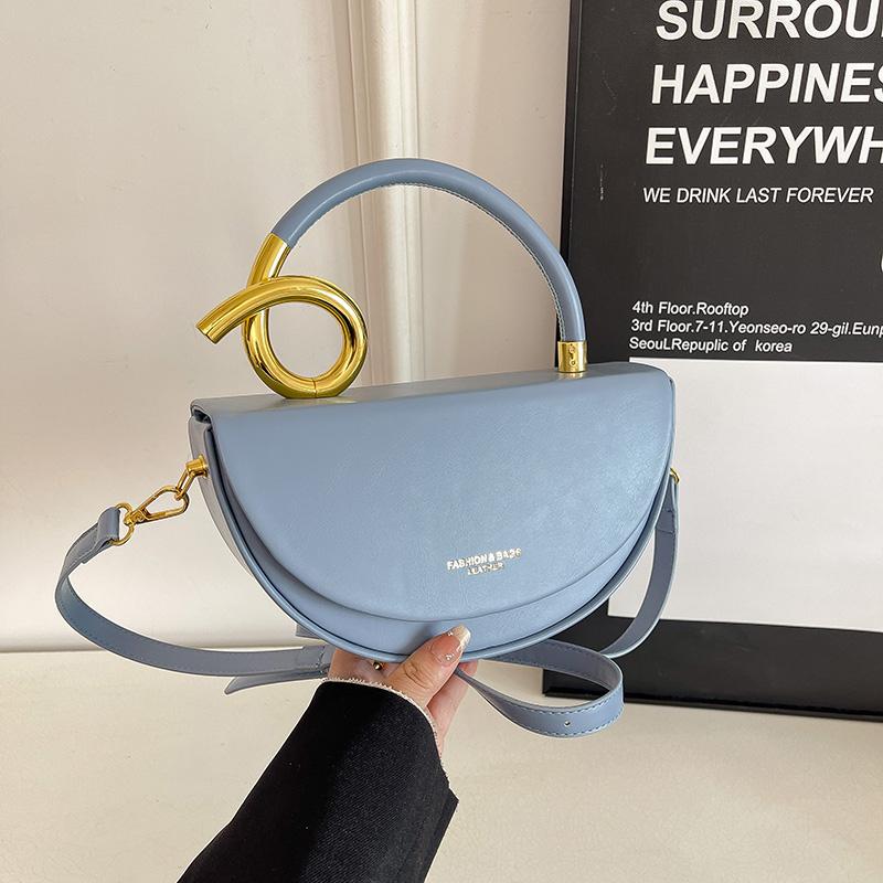 European American Retro Shoulder Bag Fashi Design Crossbody Bag Elegant Light Luxury Handbag Solid Color Versatile Casual Bags