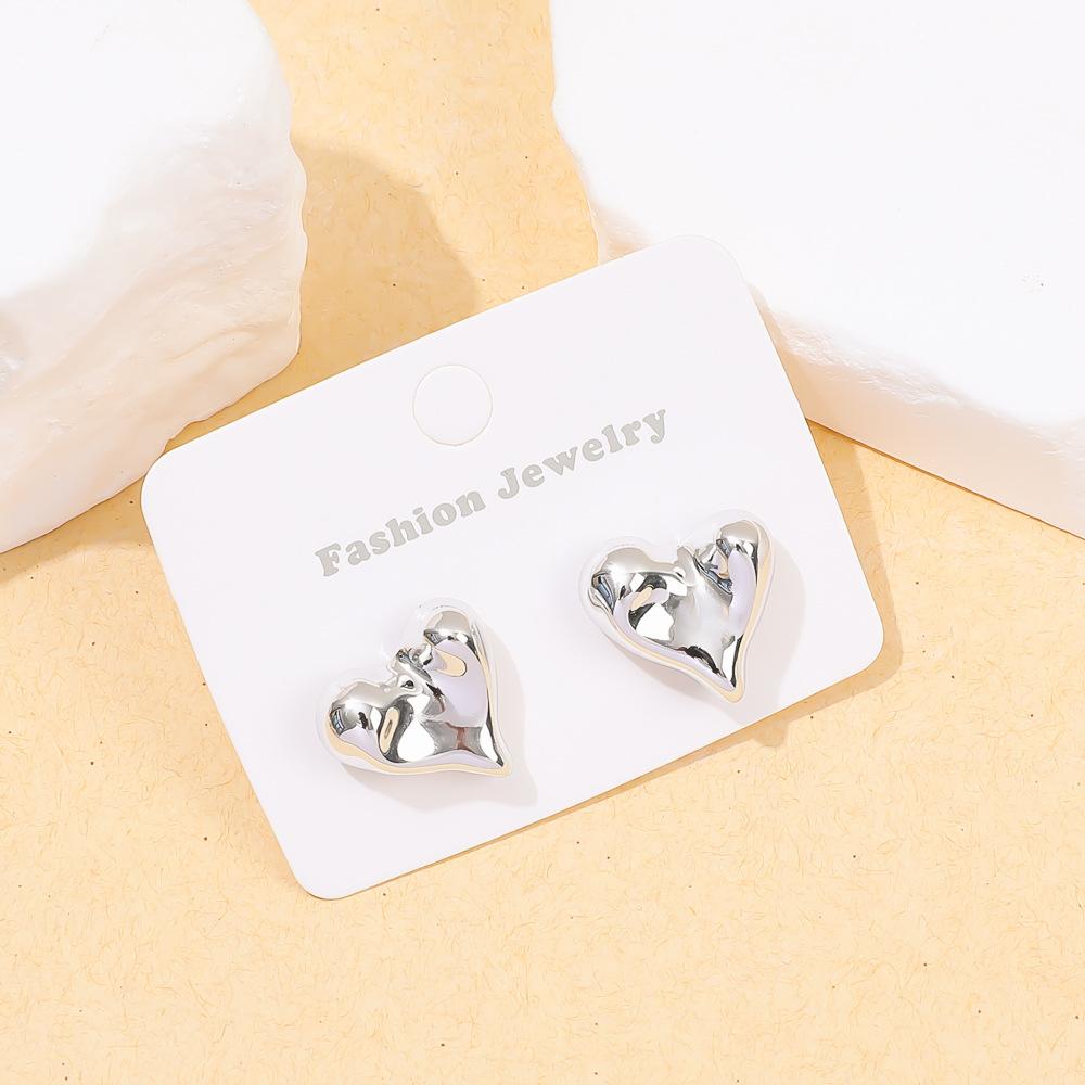 Love Acrylic Gold-plated Stud Earrings Are Fashionable, Simple and Sweet, Niche Design, Star Retro Earrings Set.