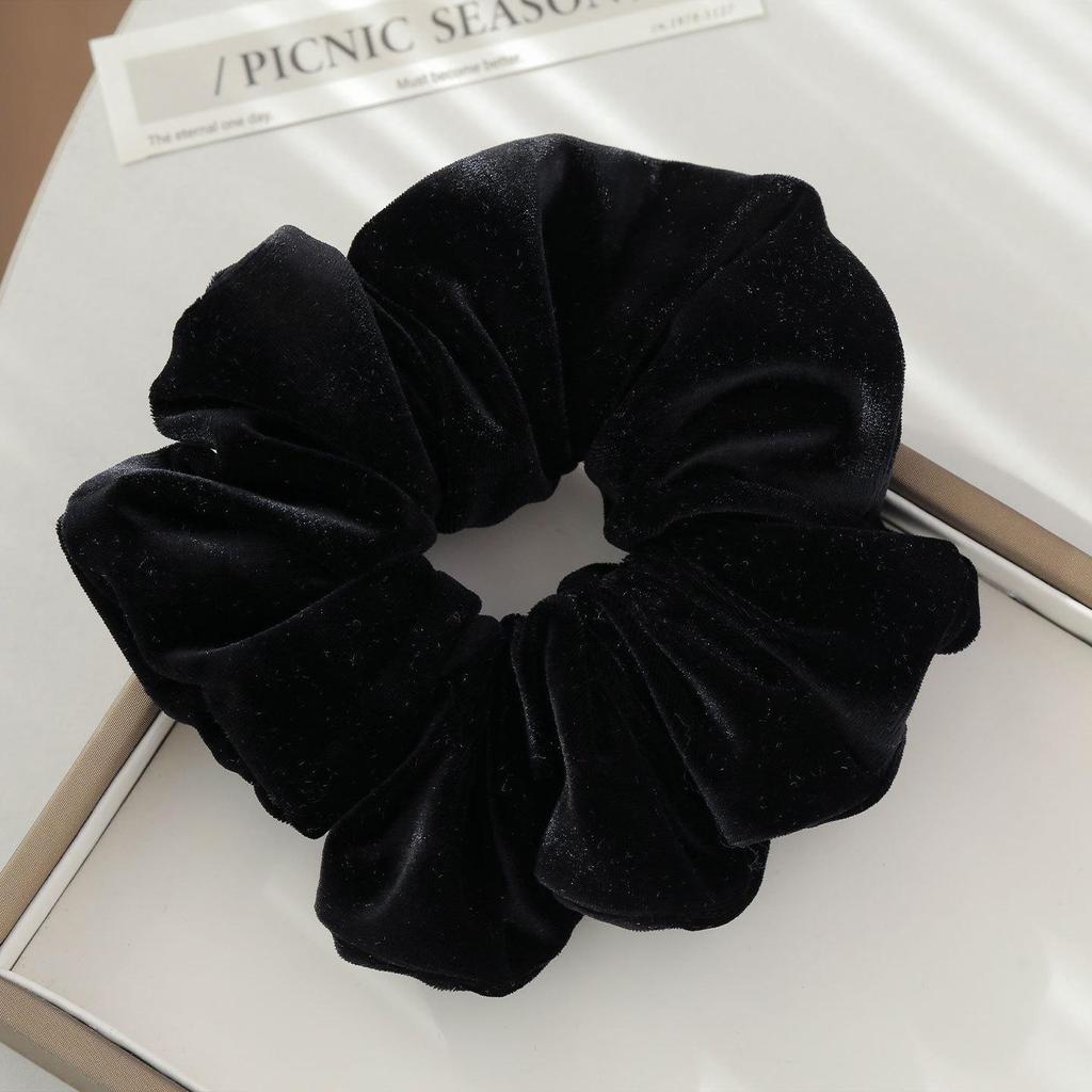 High-Elasticity Golden Velvet Hair Scrunchies for Women – Autumn/Winter Collection