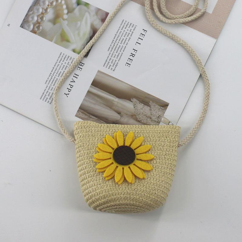 2024 Women's Mini Cartoon & Straw Flower Messenger Bags - Cute Beach Accessory