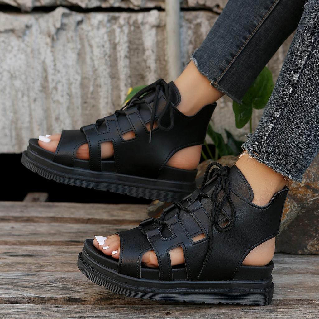 Mode Handgjorda Retro Dam Plattformssandaler PU Läder Ihåliga Snörningskilar Gladiator Sko Peep Toe Slingback Tjock Sula Cool Stövel