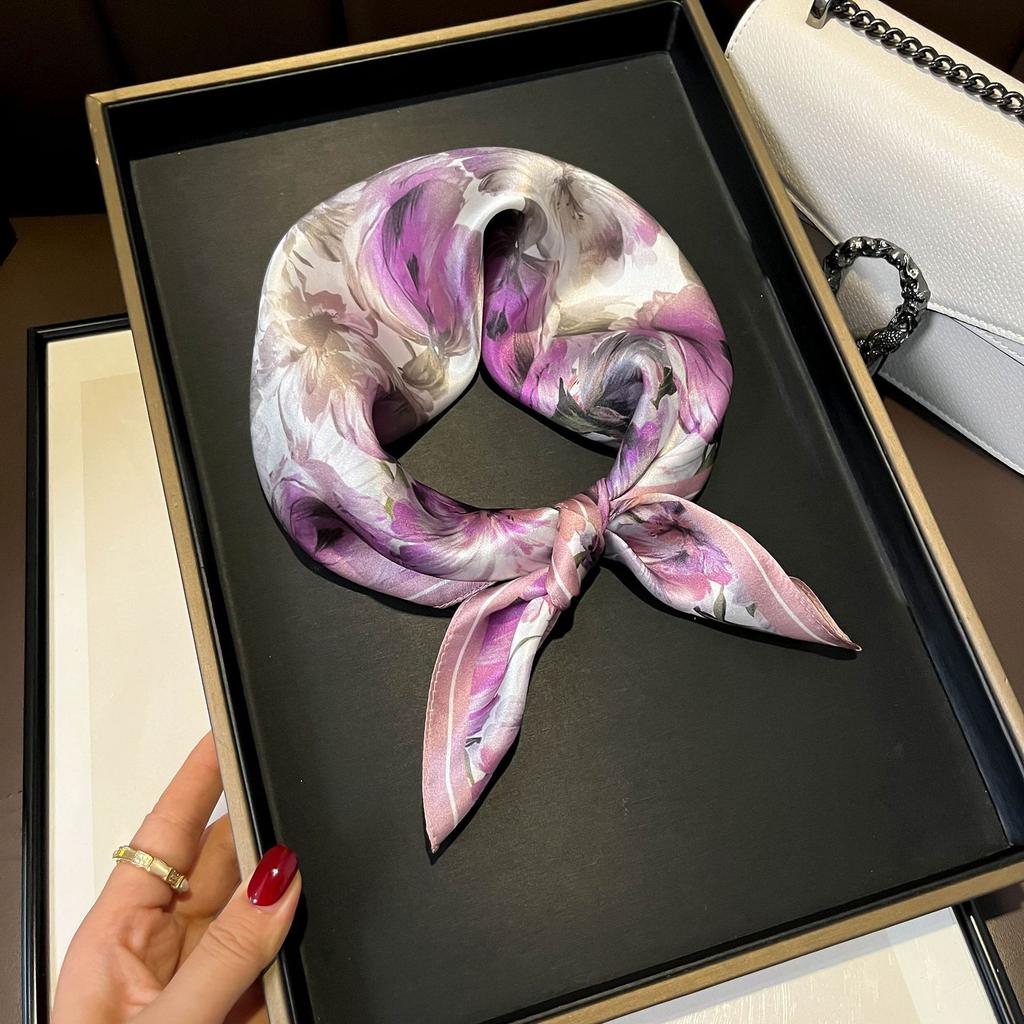 Beige Silk Silk Scarf Small Square Scarf Women's Versatile 111 Mulberry Silk Headband Small Silk Scarf Fashion Small Scarf with Shirt
