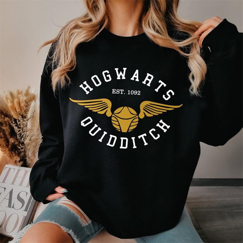 Ny ankomst Damegenser med rund hals Bokstavtrykk Rund hals Pullover Hettegenser HOGWARTS EST.1092 Moteriktig Streetwear