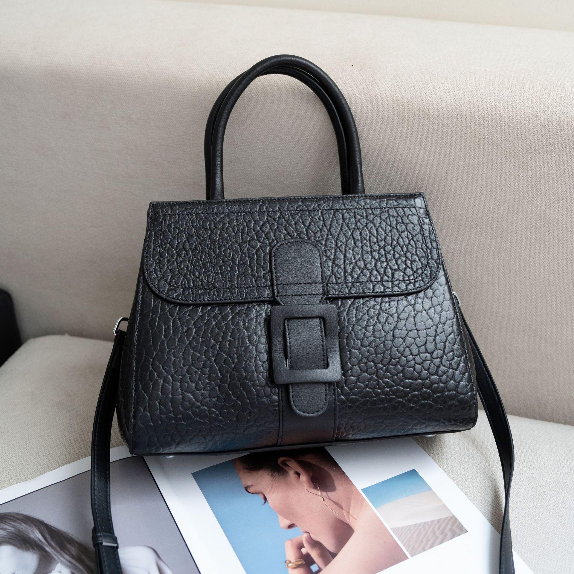 

Женская сумка через плечо из коровьей кожи, простая модная сумка, сумка на молнии для девочек, большая вместимость, сумка-ракушка чёрный