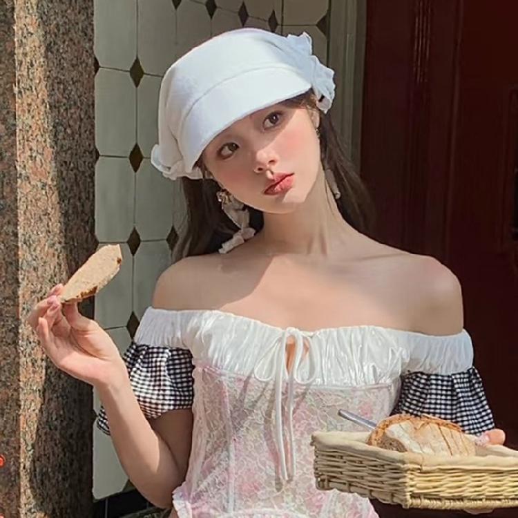 Soft Breathable Cotton Baseball Hat Sunproof Hat for Female Outdoor Daily Wear and Sunproof Popular Headscarf Hat
