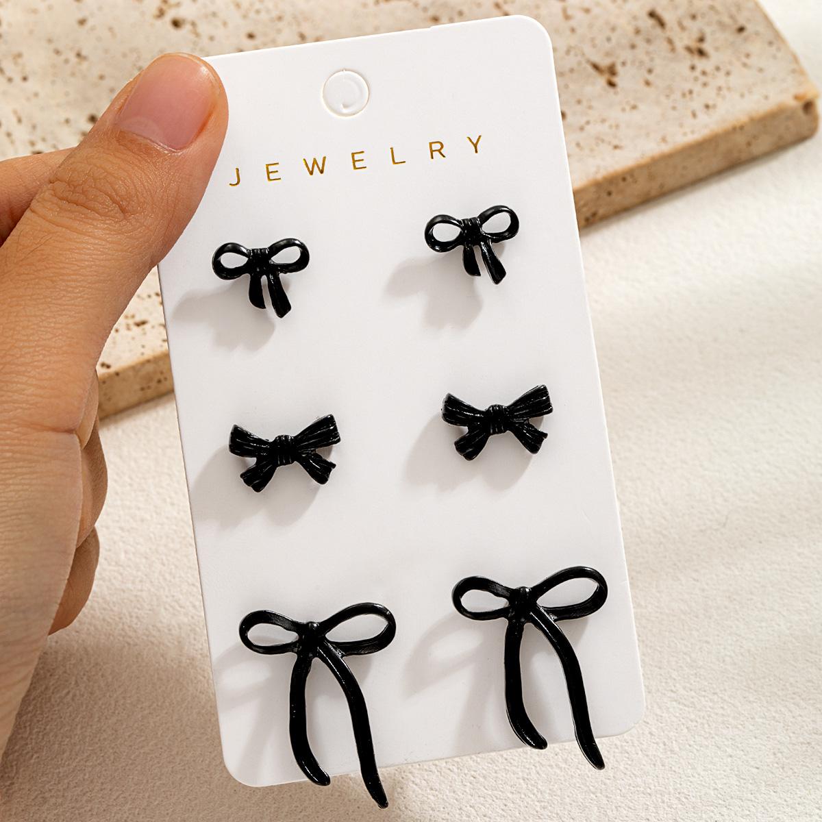 

3 Pairs of Elegant Dark Black Bow Stud Earrings for Ladies - Versatile Everyday Wear