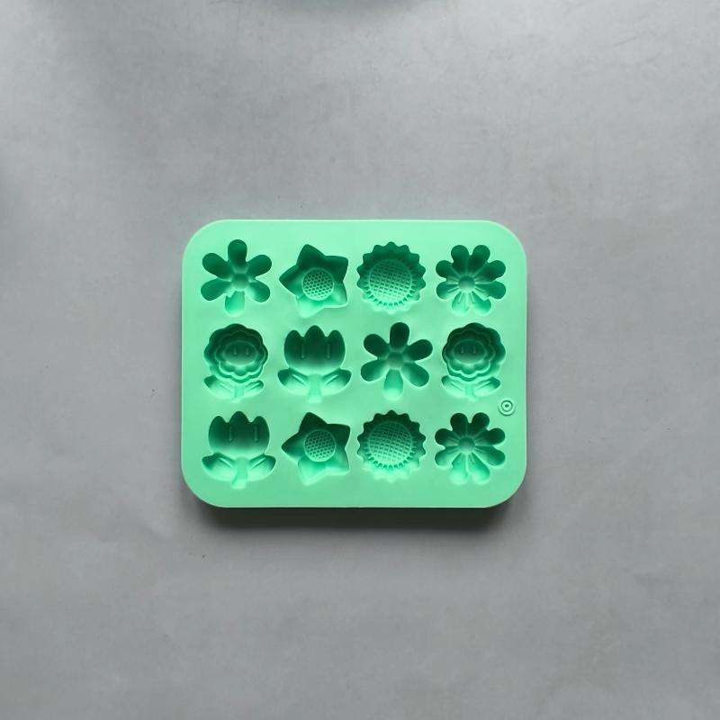 Food Grade Silicone Flower Mold Non-Stick Dishwasher Safe for Homemade Chocolate Candy Jelly DIY Baking Gift for Bakers