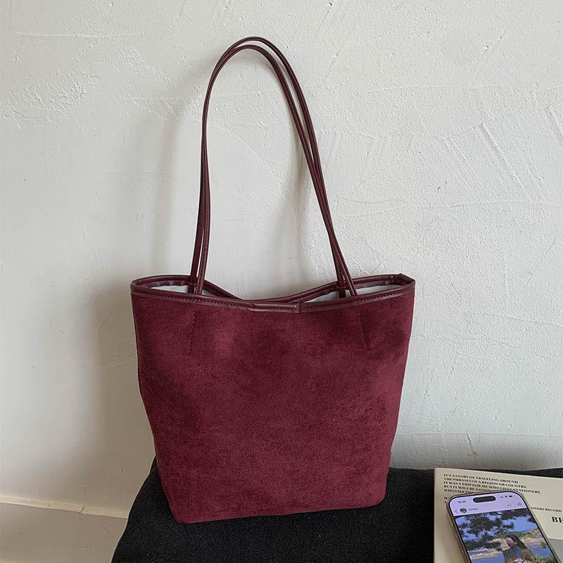 

2025 shoulder bag autumn new large-capacity bag women s retro shoulder underarm bag lazy wind commuter tote bag