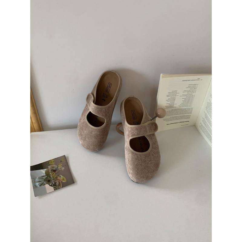 Korean version of one word with bag head round head half drag women 2025 autumn new wear thick bottom casual Birkencool slippers women
