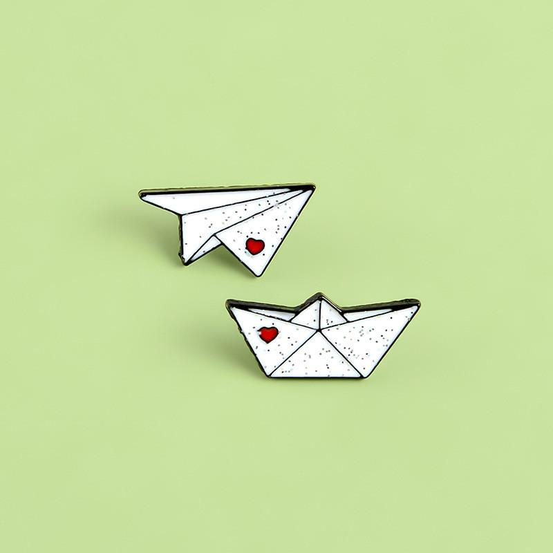 Cute Cartoon Minimalist Design Adorable Little Paper Airplane Brooch Creative Unique Pin For Men And Women
