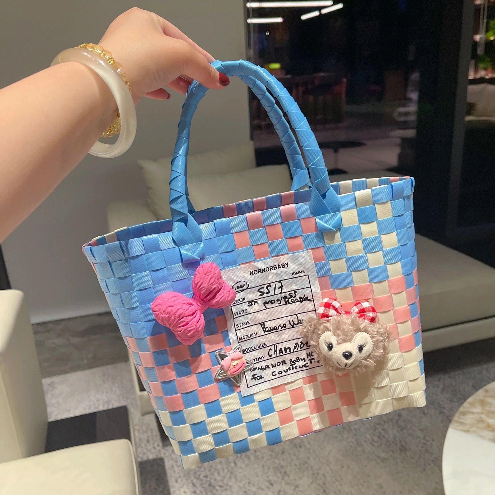 

Пача Дог Новая Маленькая Свежая Детская Сумка Милая Ручная Плетеная Корзина для Овощей Ежедневная Универсальная Подарок для Подруги High-quality spot is available