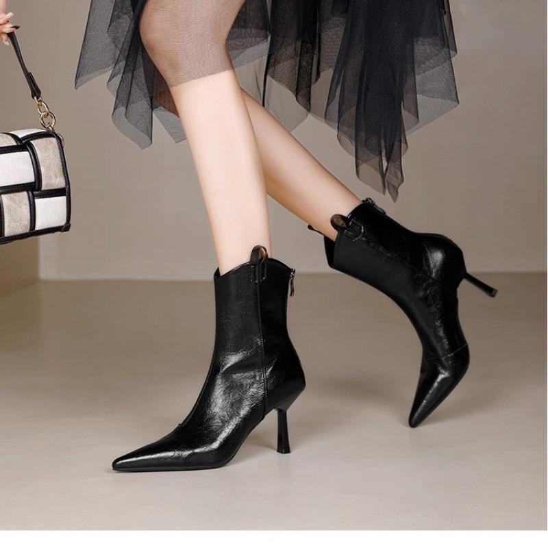 High-heeled stiletto shoes women's autumn and winter new stiletto women's short boots rear zipper leather boots pointed brown slim boots