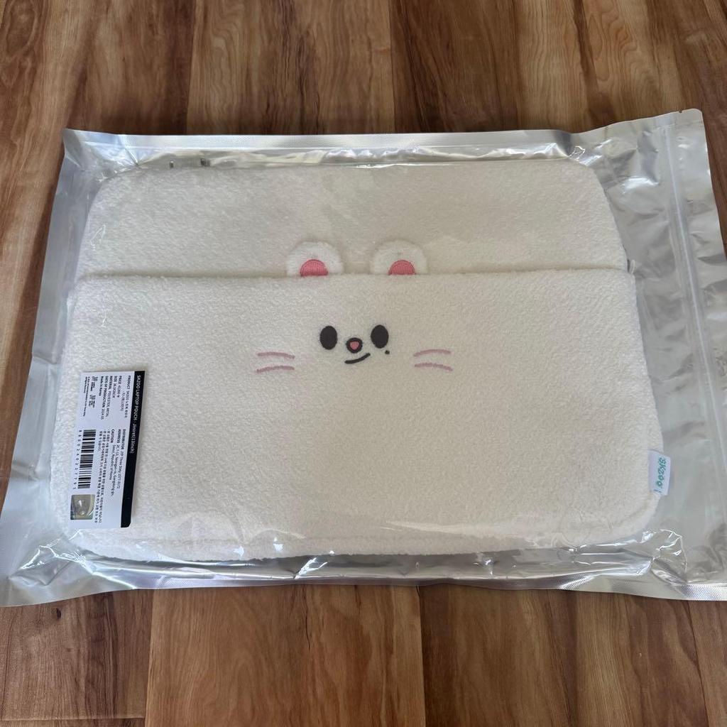 [USED] SKZOO LAPTOP POUCH Genielet Hyunjin Busan Pop-Up