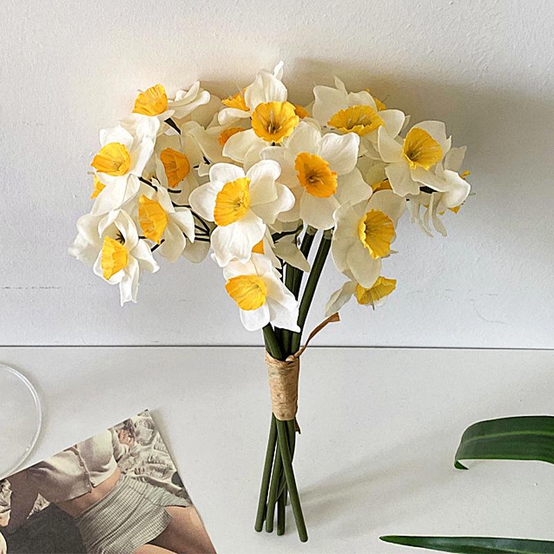 Nordic Daffodil Bouquet - 6 Stem Hand-Tied Artificial Flowers for Wedding Photography and Home Decoration белый