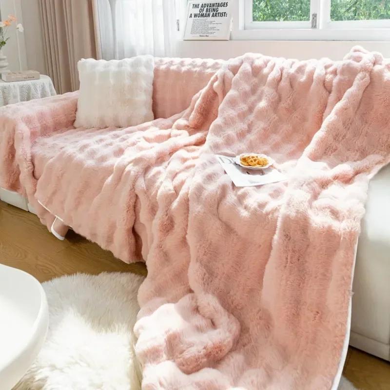 Soft Warm Plush Sofa Cover Cloth Couch Thickened Cat Scratch Resistant Sofas Plush Fully Wrapped Sofa Blanket Towel 3 Seater