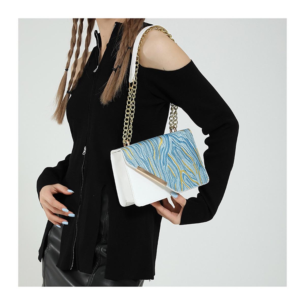 

Texture Colour Collision Splicing Shoulder Bag Women s Bag Ladies Aesthetic Personality Crossbody Bag белый