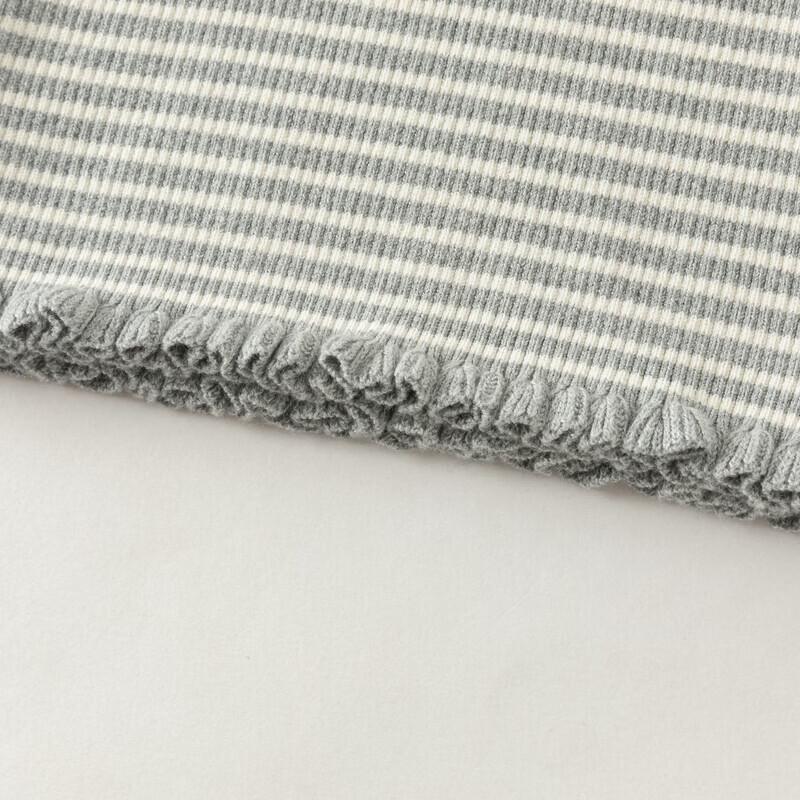 DAVE & BELLA Girls' Striped Anti-Static Turtleneck Pullover