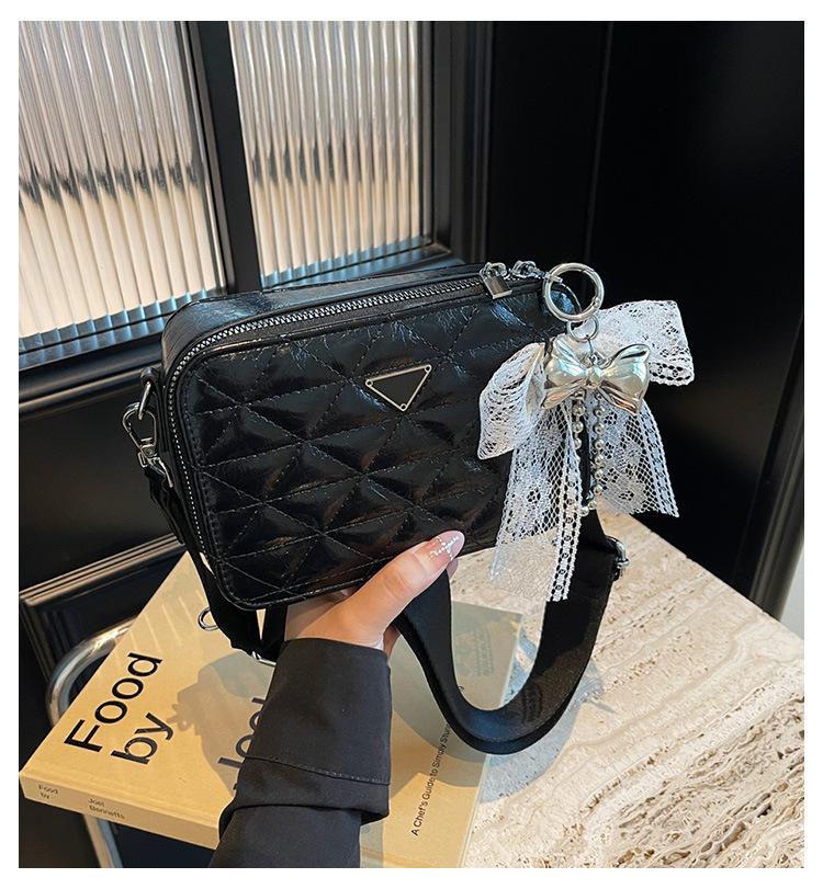 

Мягкая кожаная женская сумка 2024 года, популярная сумка для камеры, высококачественный ромбовидный узор, легкая, роскошная, модная, повседневная сумка через плечо чёрный