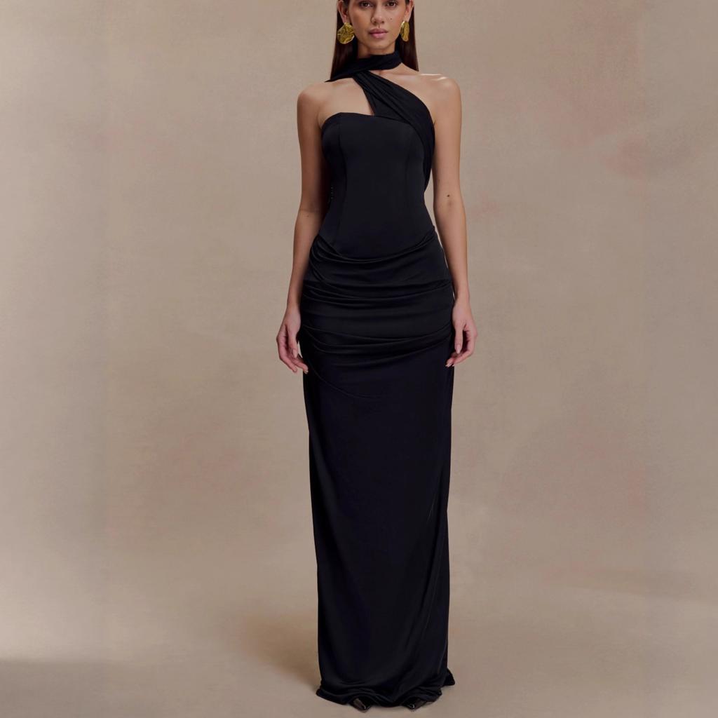 Women's new French sexy tube top hip skirt vacation wind streamer pleated European and American dress wholesale