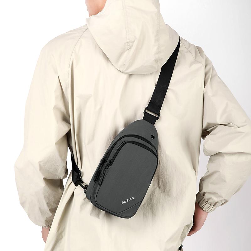 Men's Chest Bag Crossbody Bag Oxford Commuter Shoulder Bag