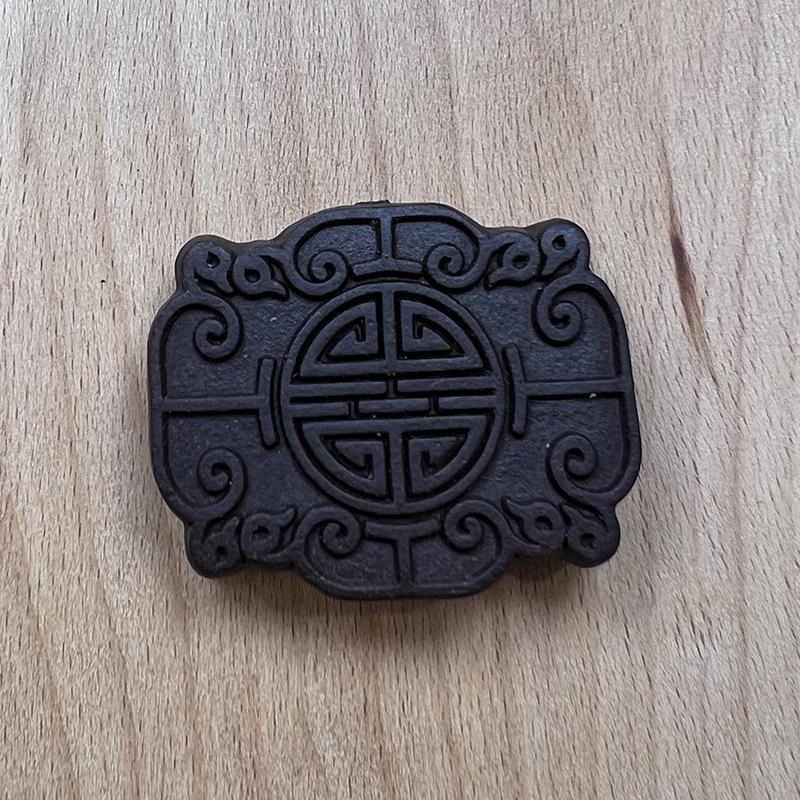 Luxurious Natural Fragrance Car Pendant - Guiyuan Wanshou Incense Tablet Ornament