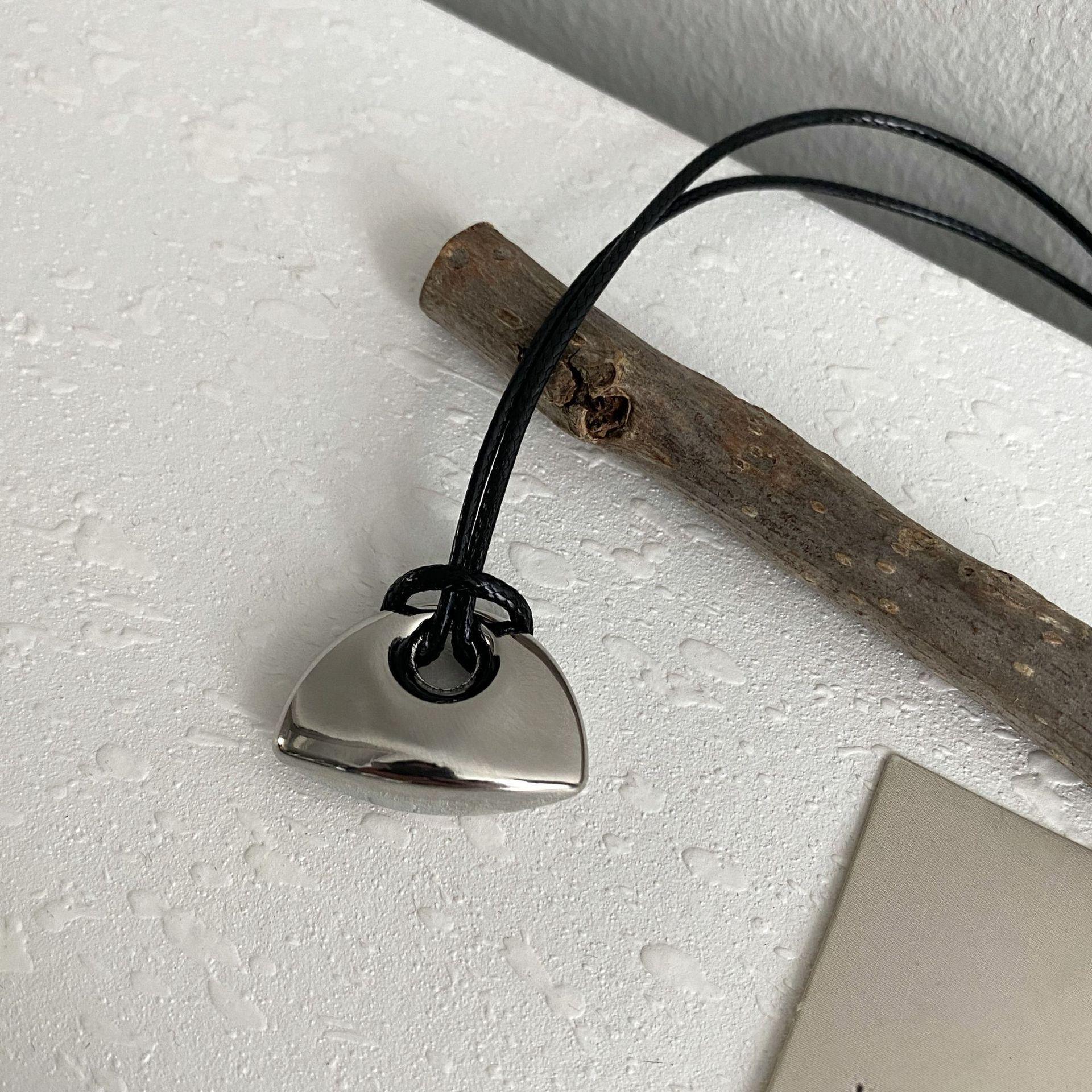 Xiaohongshu Style Weight Pendant Necklace - Chic, Versatile Long Necklace with Unique Personality