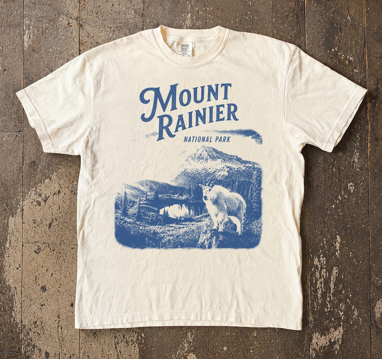 Mount Rainier National Park T-Shirt, Vintage Mountain Wildlife Hiking Tee 2XL
