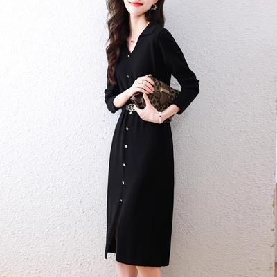 Elegant Long Knitted Dress for Women's Autumn and Winter New Slim-fitting and Thin Hem V-neck Sweater Skirt