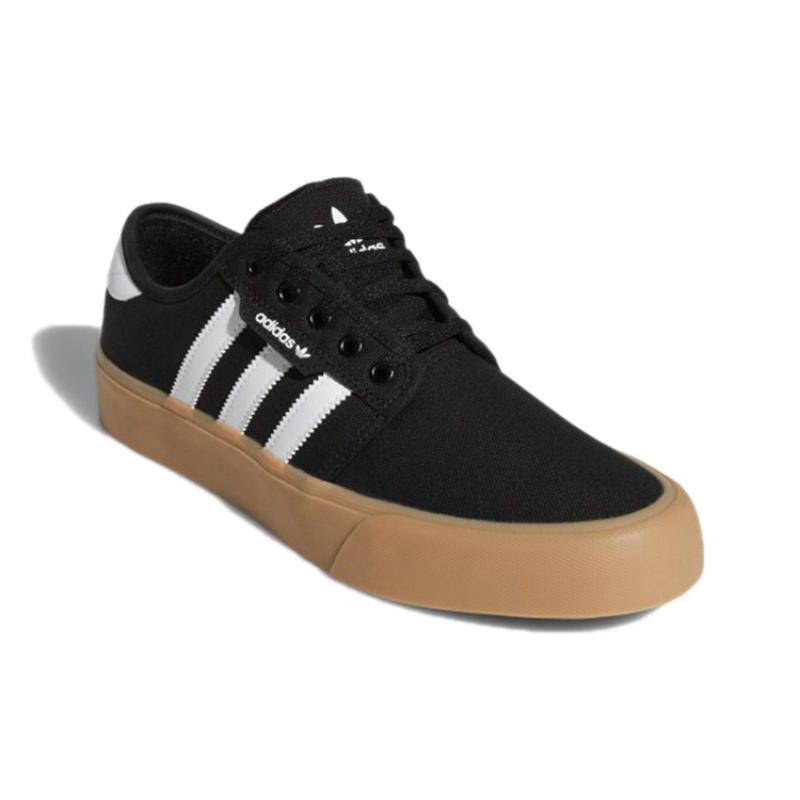 adidas Seeley Xt 'Black Gum' Sneakers GZ8567