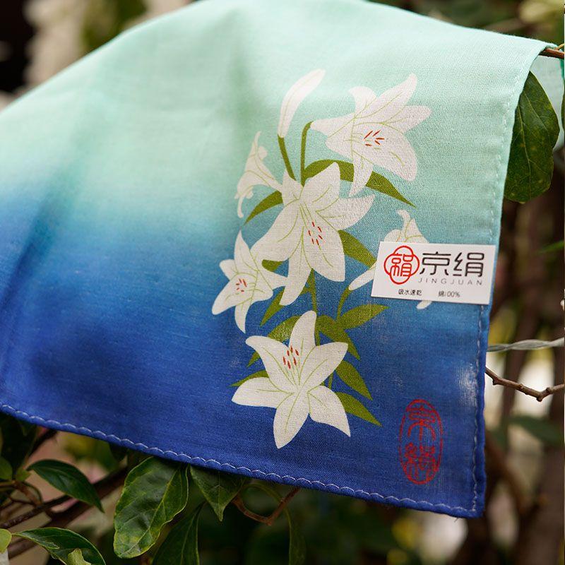 

Пекинский шелк Солнечная энергия Хлопчатобумажная пряжа Носовой платок Впитывающий пот Портативный носовой платок Двухслойная пряжа 33см Одинарный Lily 33cm