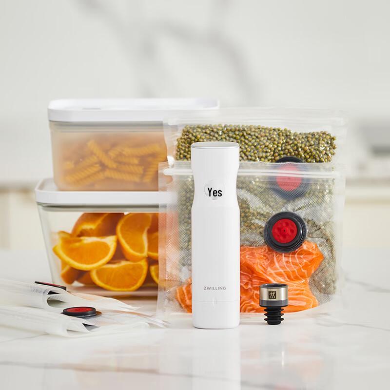 Zwilling Fresh  & Save Vacuum Food Storage System