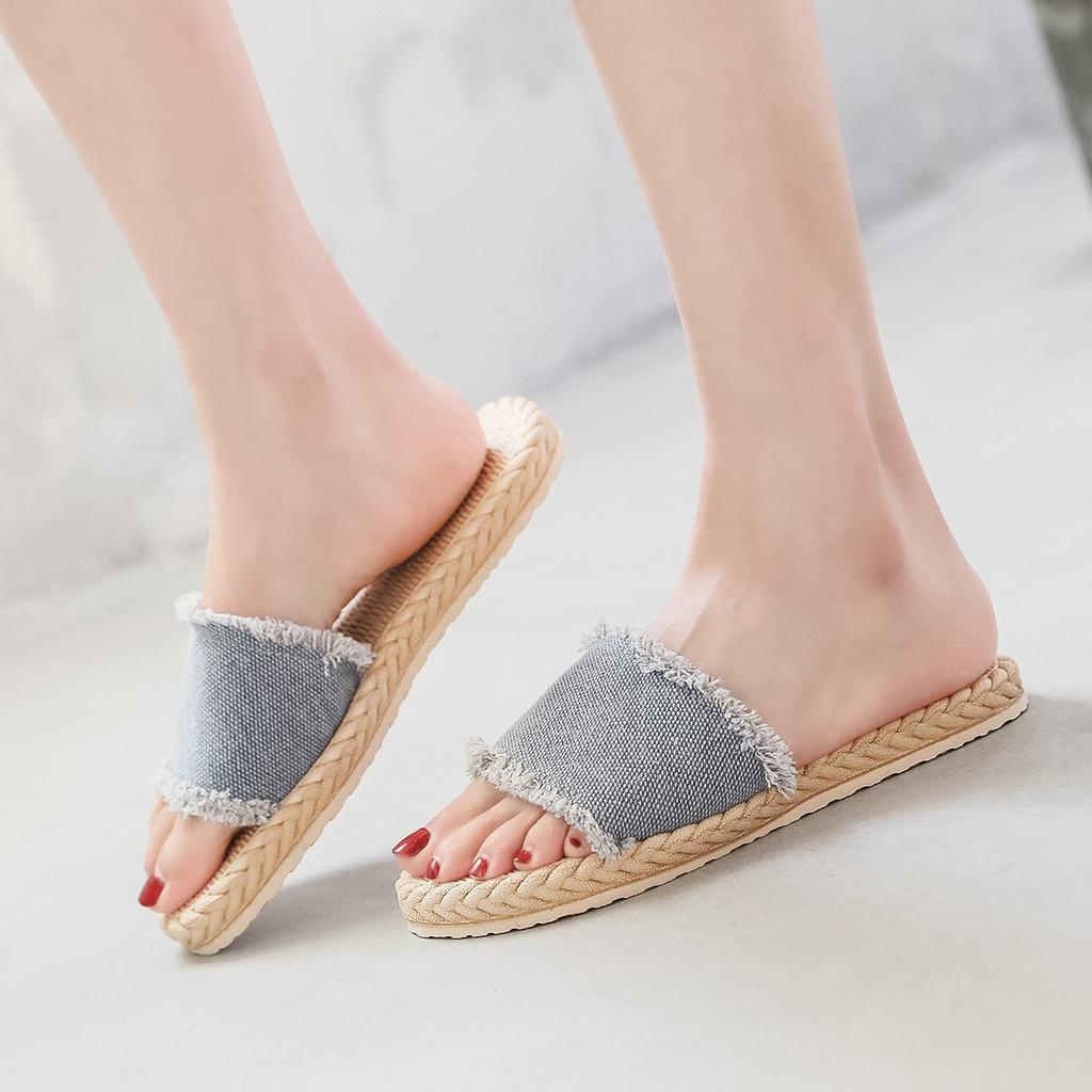 Thick-bottomed Cool Slippers Women's Summer Wear 2025 New Fashion Internet Celebrity Beach Slippers Denim Sandals Comfortable One-word