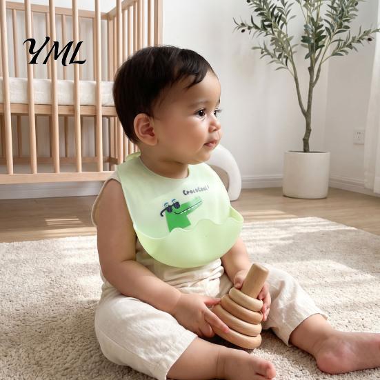 Food Grade Silicone Bibs Baby Bib with Catcher Pocket, Waterproof Lightweight Foldable Babies Feeding Bib, Adjustable for Infant Toddler