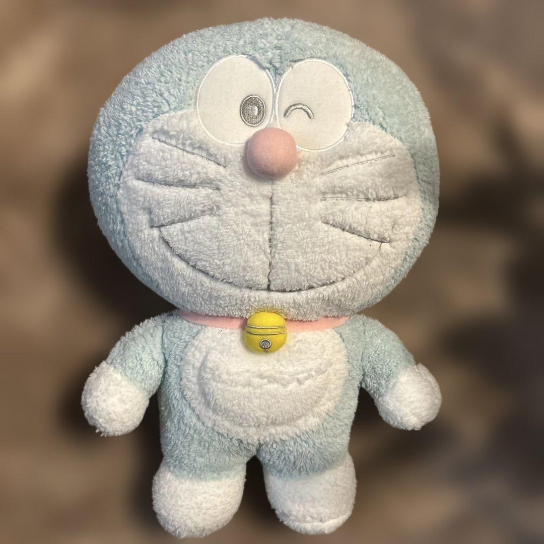 [New with tag] Doraemon soft fluffy BIG stuffed toy wink