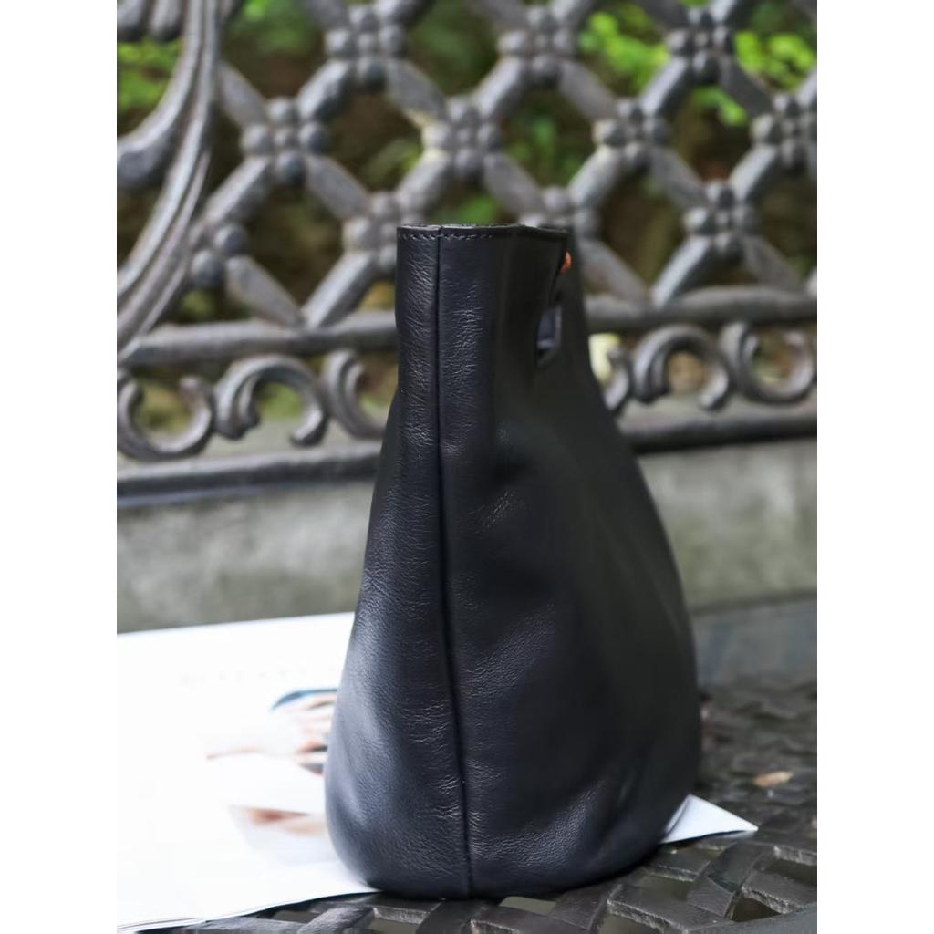 Top layer tree paste vegetable tanned cowhide women's portable shoulder messenger bag handmade retro literary leather women's bag