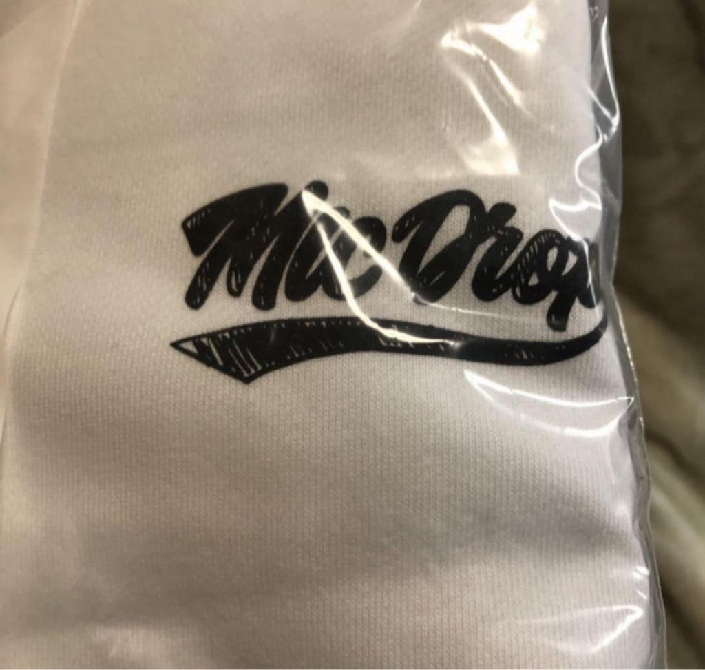 [USED] BTS MOS Pop-Up Hoodie Sweatshirt with MIC DROP