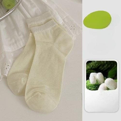 Socks Women's Spring and Summer Mulberry Silk Thin Section Simple Solid Color Boneless Breathable Cool Feeling Ladies Socks