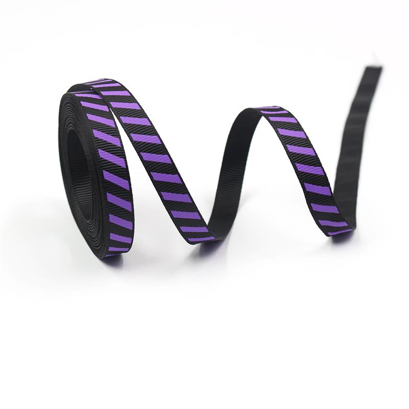 Seiden-Satinbänder 10mm*4,5m/Rolle Festival Stuhldekoration DIY Bastelbedarf Spinne/Fledermaus/Schädel/Streifenbänder Geschenkband