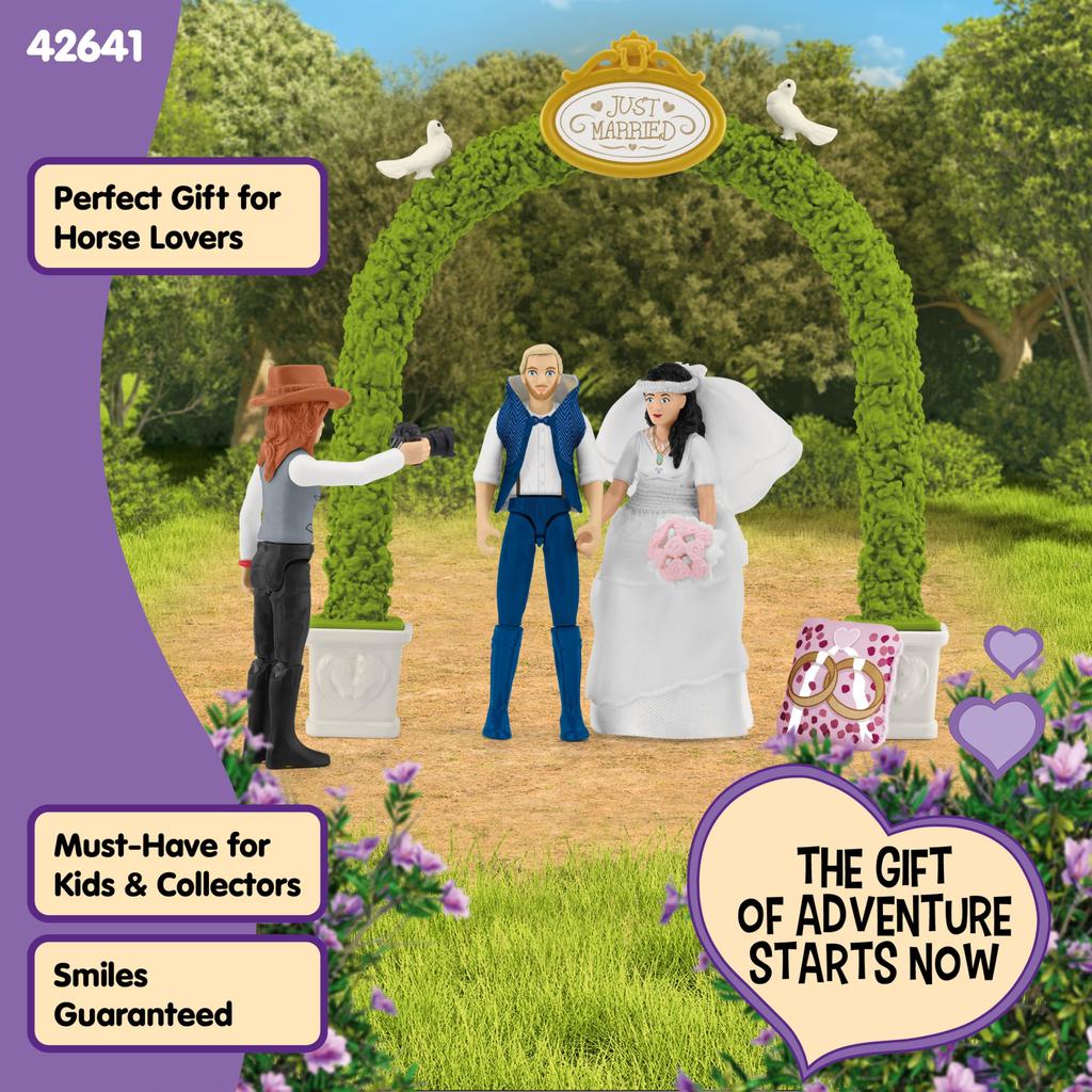 Schleich Horse Club Wedding Carriage 42641