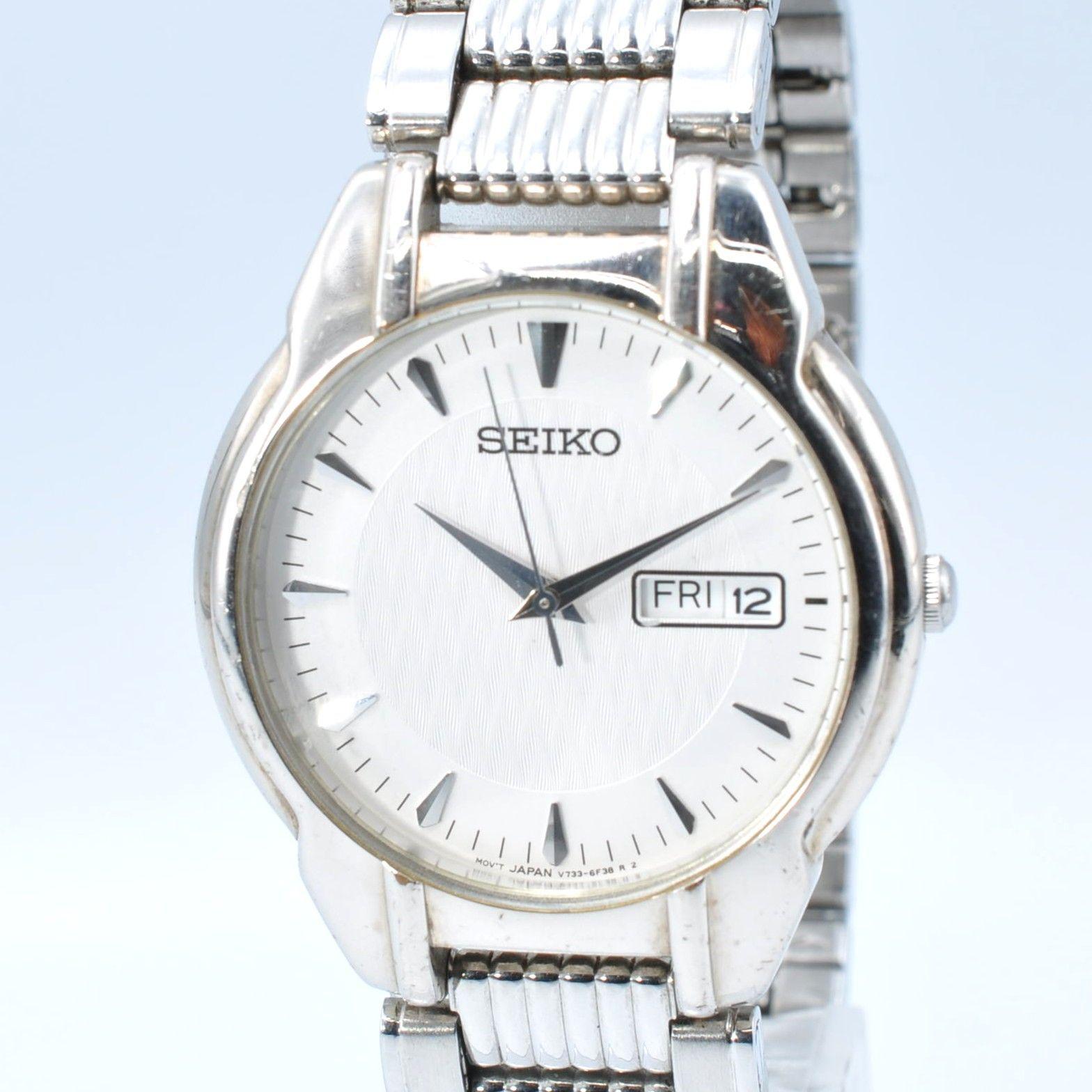 SEIKO V133-6080 Solar Watch DayDate Day Date Men s New Battery Cleaned